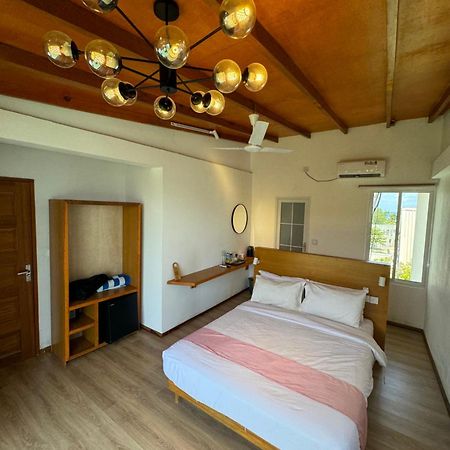 Pearlshine Retreat Maldives Hotel Gulhi Exterior foto