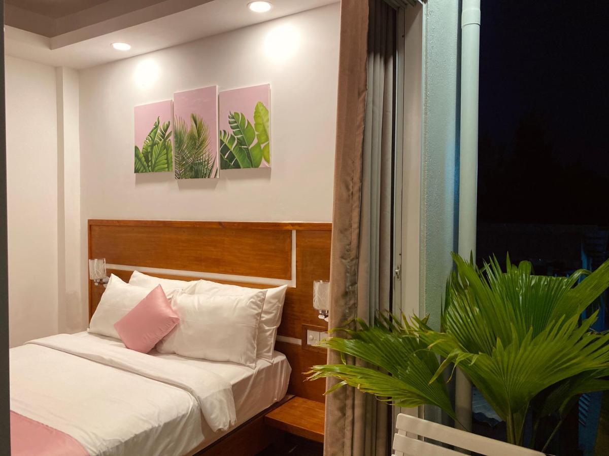Pearlshine Retreat Maldives Hotel Gulhi Exterior foto