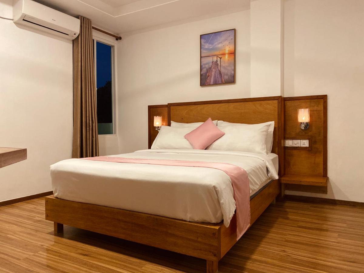 Pearlshine Retreat Maldives Hotel Gulhi Exterior foto