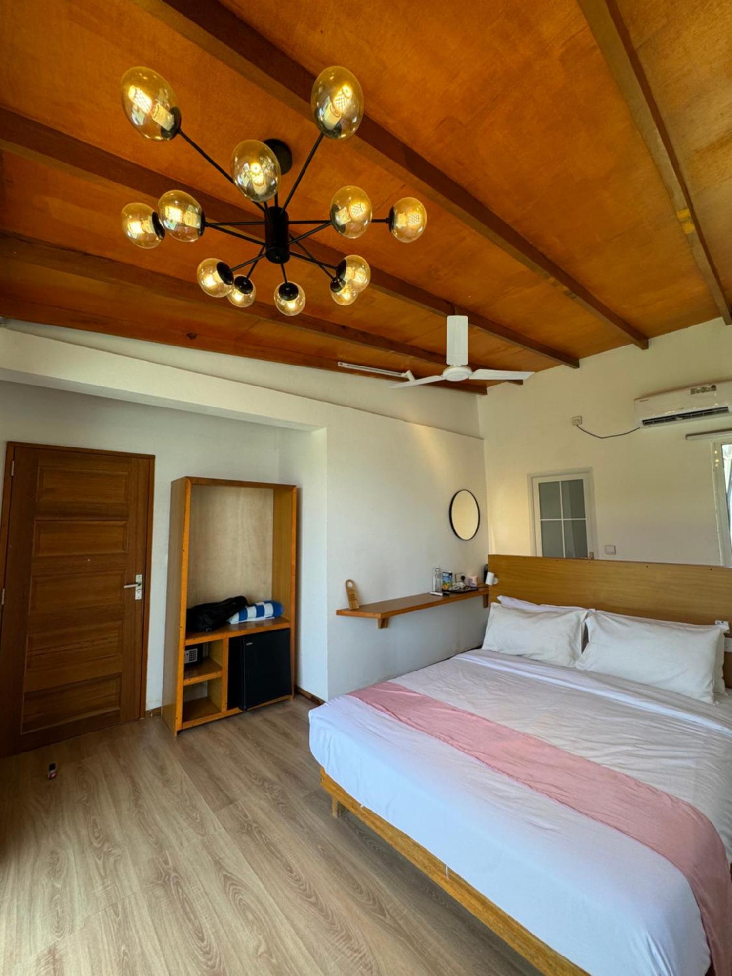 Pearlshine Retreat Maldives Hotel Gulhi Exterior foto